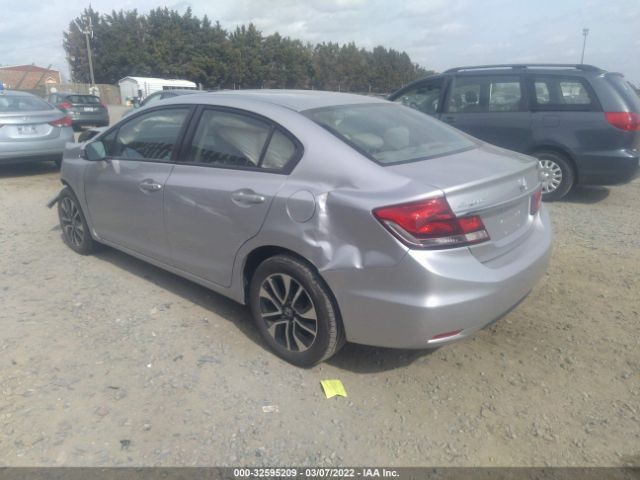 Photo 2 VIN: 19XFB2F85FE255076 - HONDA CIVIC SEDAN 