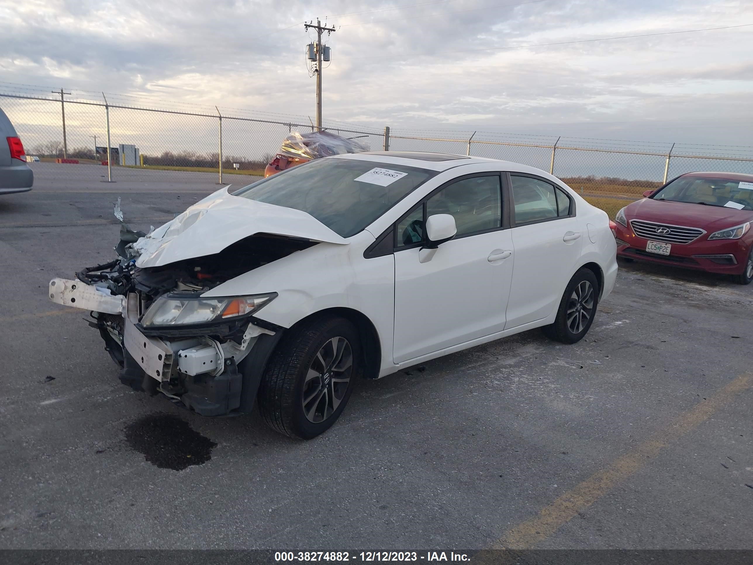 Photo 1 VIN: 19XFB2F86DE044384 - HONDA CIVIC 