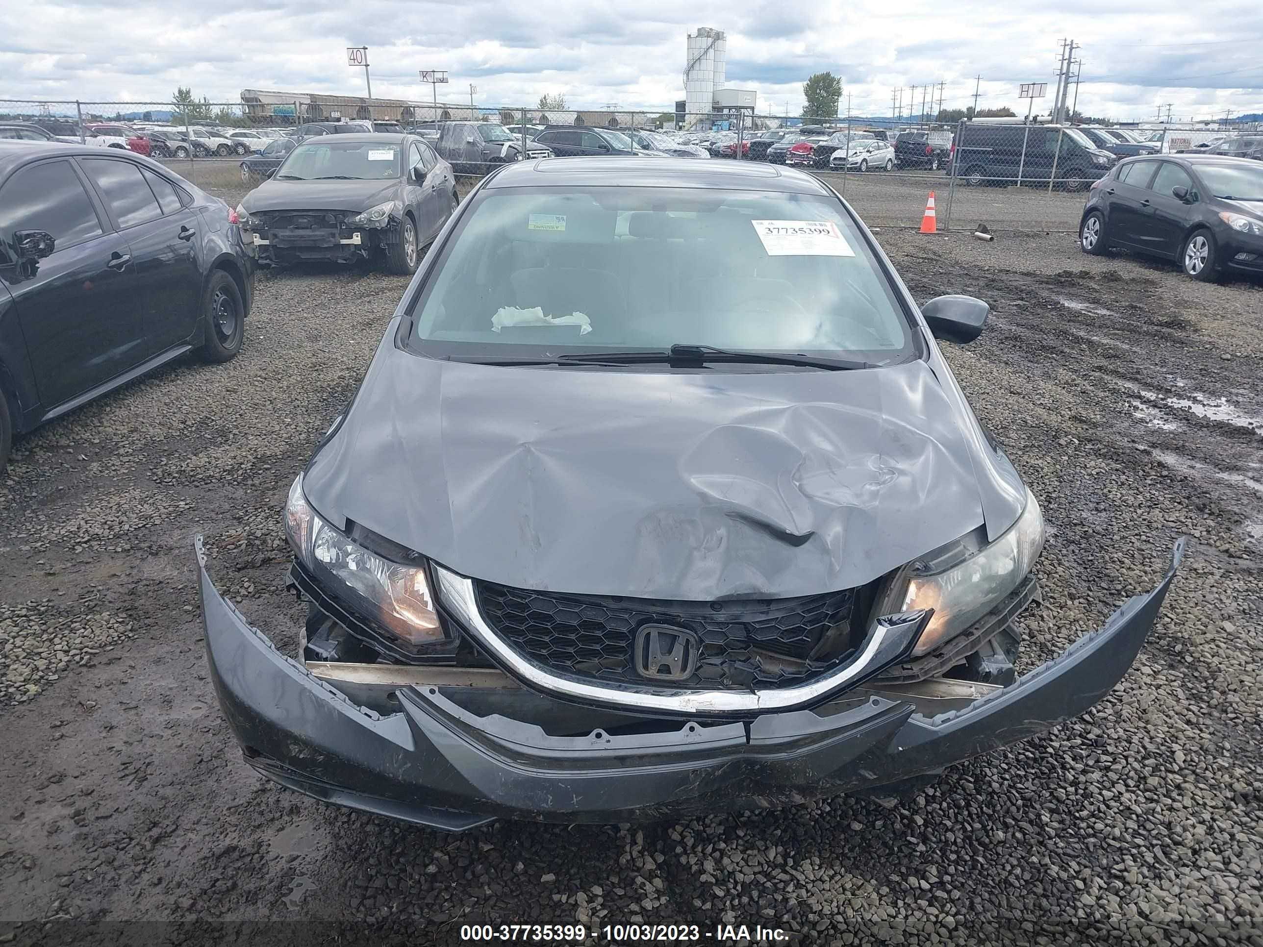 Photo 12 VIN: 19XFB2F86DE226800 - HONDA CIVIC 