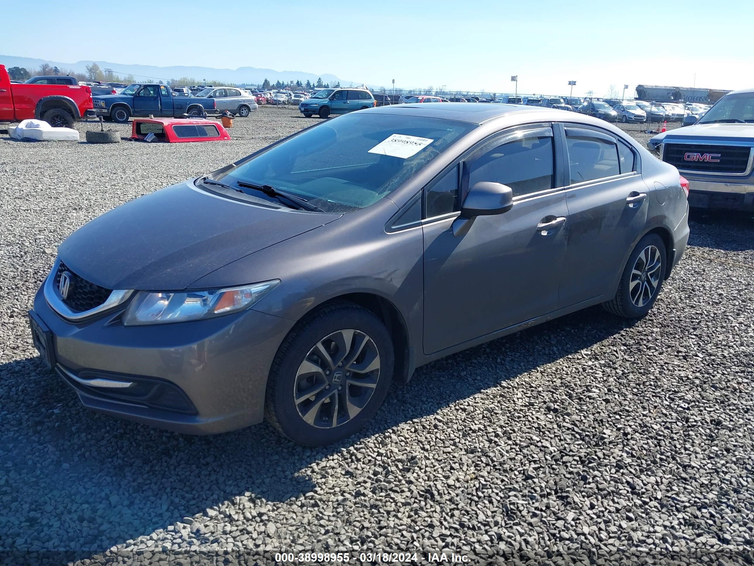 Photo 1 VIN: 19XFB2F86DE236680 - HONDA CIVIC 