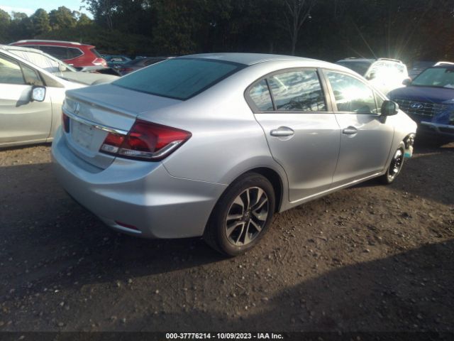 Photo 3 VIN: 19XFB2F86DE245668 - HONDA CIVIC 