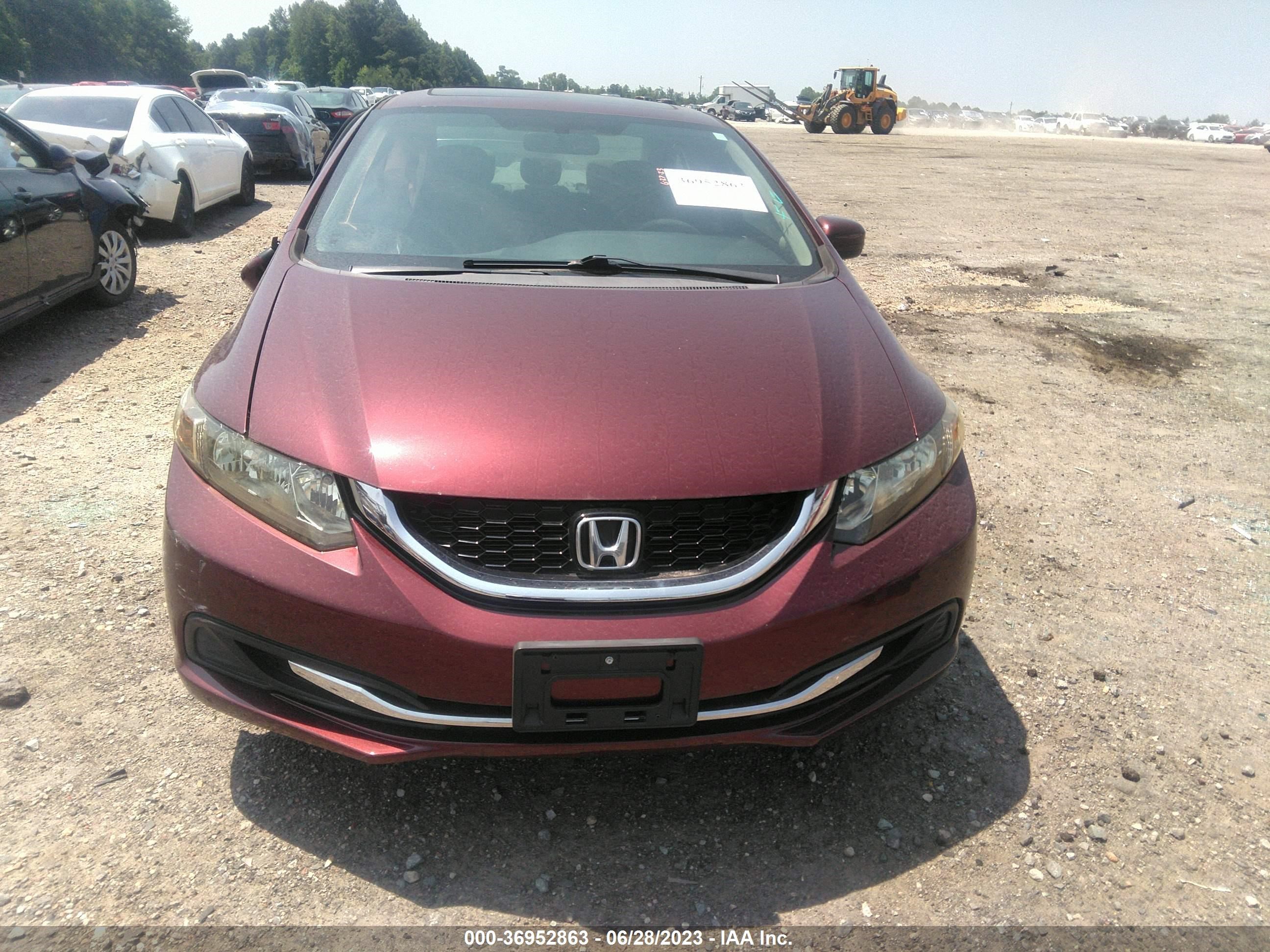 Photo 11 VIN: 19XFB2F86EE232338 - HONDA CIVIC 