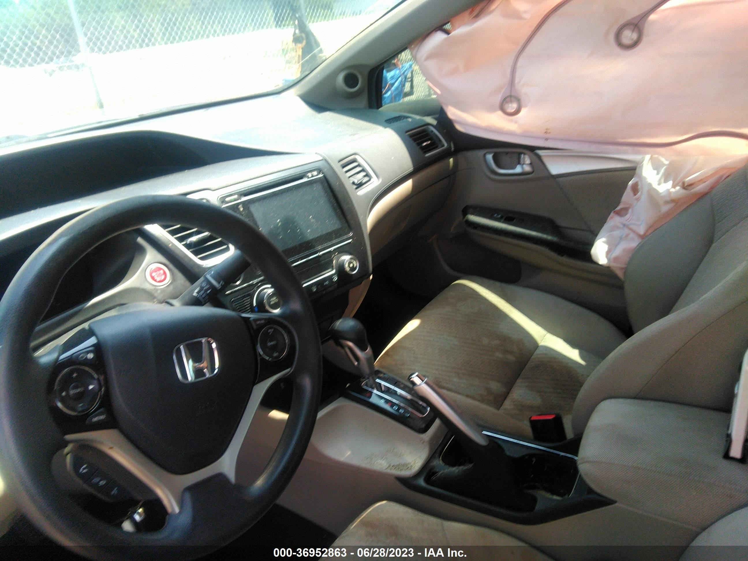 Photo 4 VIN: 19XFB2F86EE232338 - HONDA CIVIC 