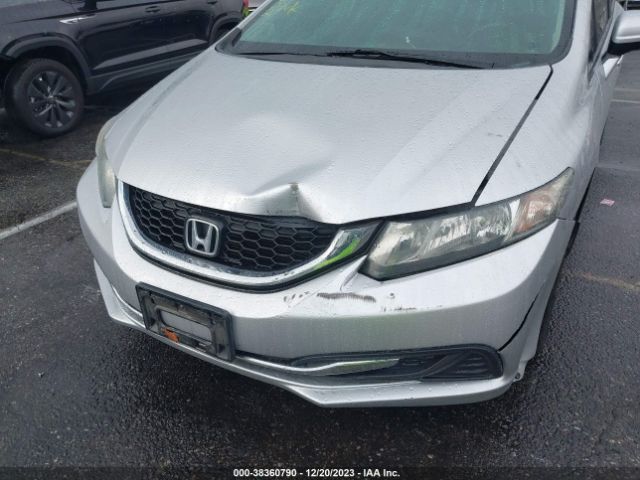 Photo 5 VIN: 19XFB2F86EE274556 - HONDA CIVIC 