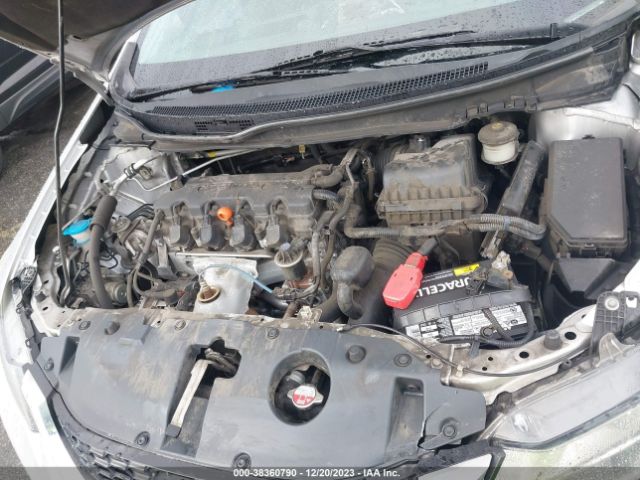 Photo 9 VIN: 19XFB2F86EE274556 - HONDA CIVIC 