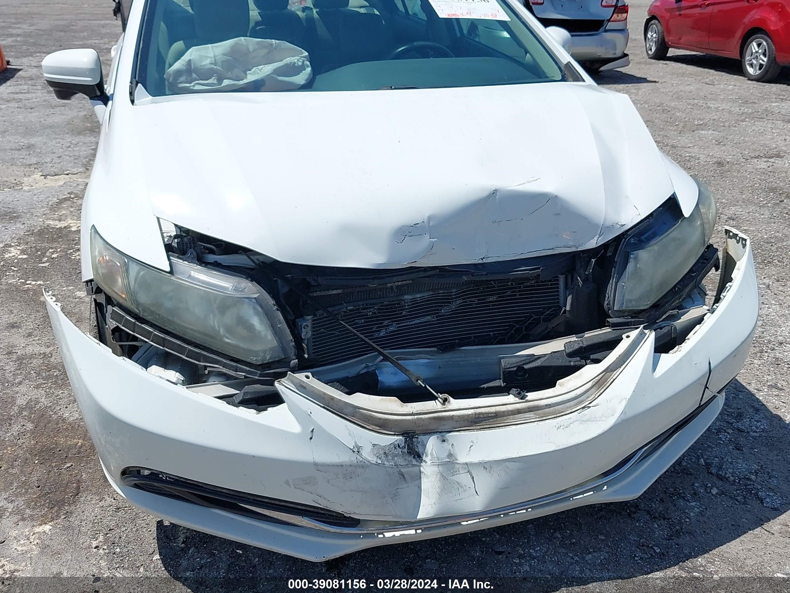 Photo 5 VIN: 19XFB2F86FE033887 - HONDA CIVIC 