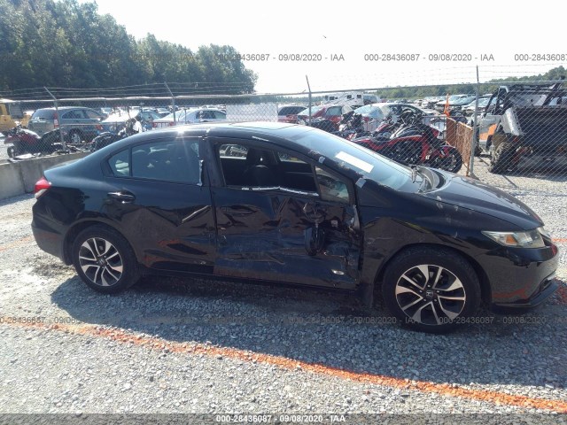 Photo 5 VIN: 19XFB2F86FE097637 - HONDA CIVIC SEDAN 