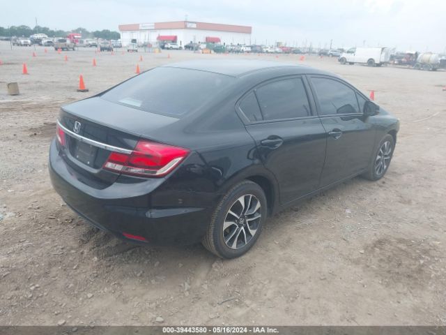 Photo 3 VIN: 19XFB2F87DE203686 - HONDA CIVIC 