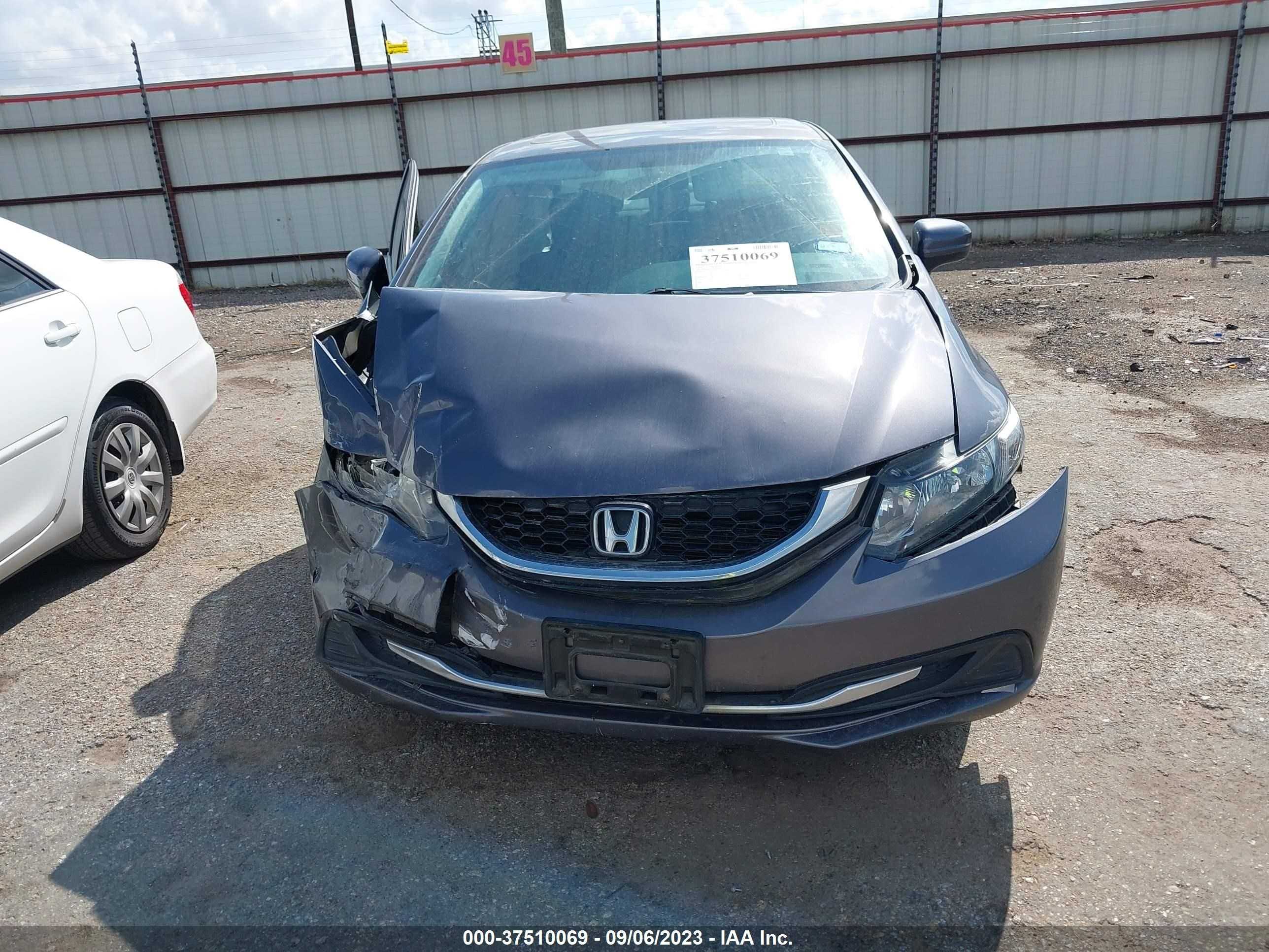 Photo 11 VIN: 19XFB2F87EE061955 - HONDA CIVIC 