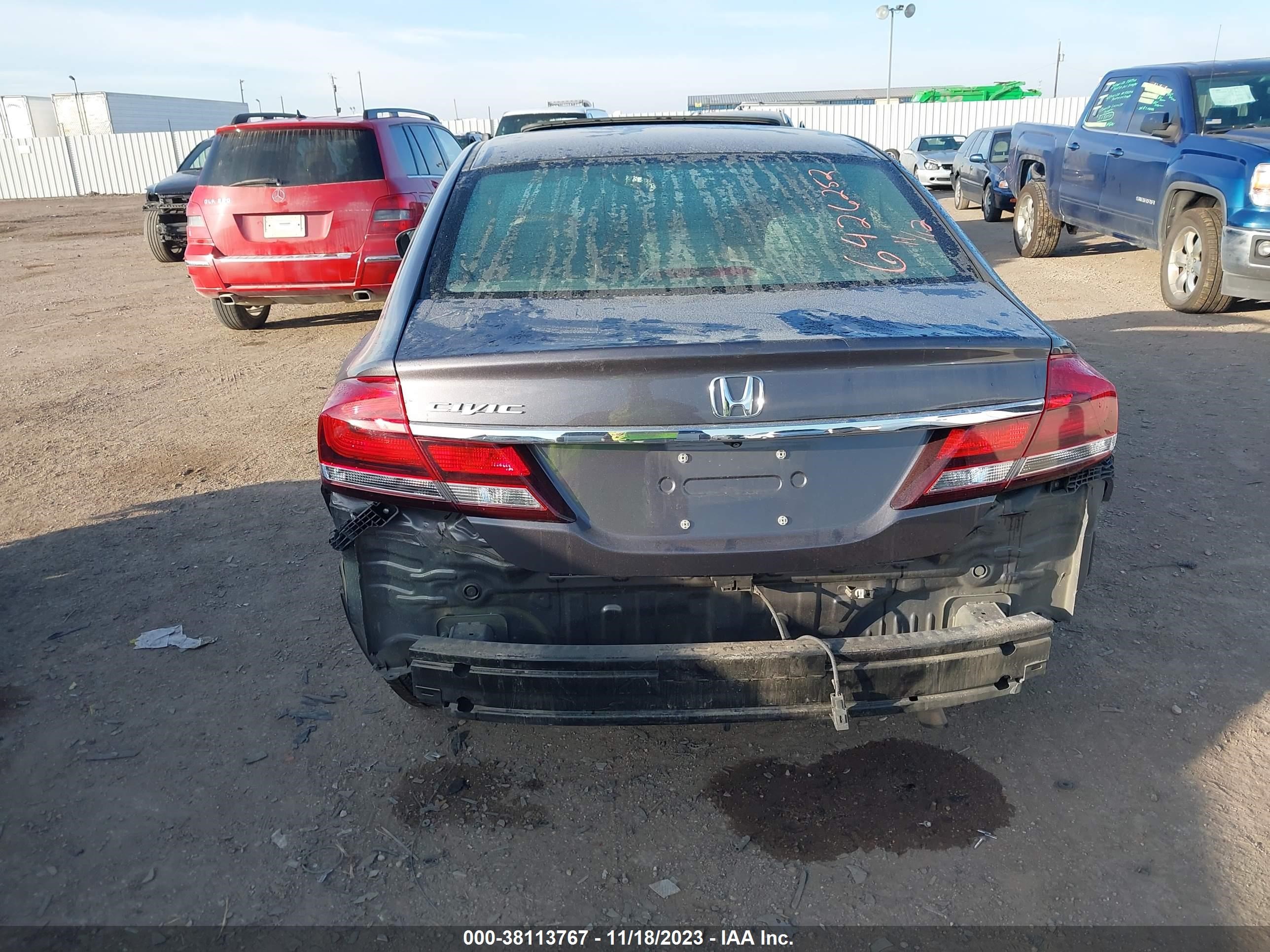 Photo 15 VIN: 19XFB2F87FE063903 - HONDA CIVIC 