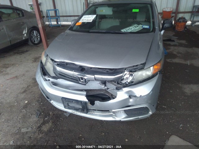 Photo 5 VIN: 19XFB2F88CE009747 - HONDA CIVIC SDN 