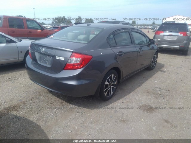 Photo 3 VIN: 19XFB2F88CE015807 - HONDA CIVIC SDN 