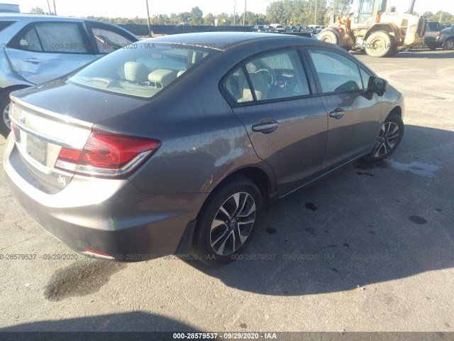 Photo 3 VIN: 19XFB2F88FE037679 - HONDA CIVIC SEDAN 