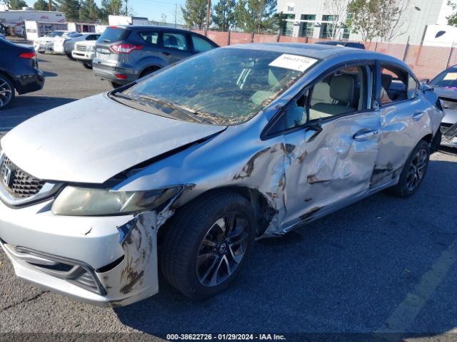 Photo 5 VIN: 19XFB2F88FE233007 - HONDA CIVIC 