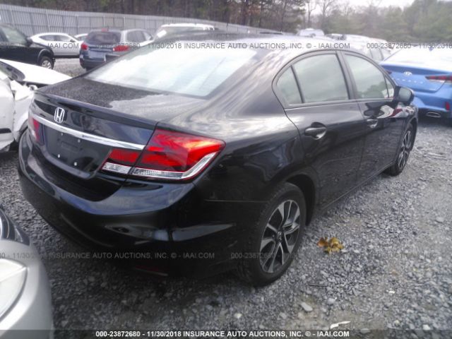 Photo 3 VIN: 19XFB2F88FE233928 - HONDA CIVIC SEDAN 