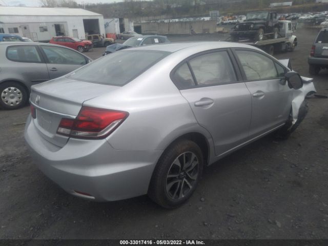 Photo 3 VIN: 19XFB2F88FE275287 - HONDA CIVIC SEDAN 