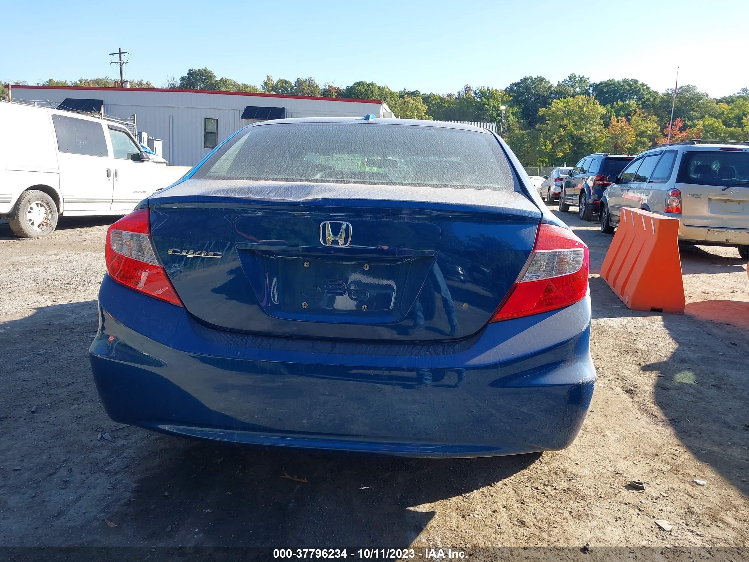 Photo 14 VIN: 19XFB2F89CE333676 - HONDA CIVIC 