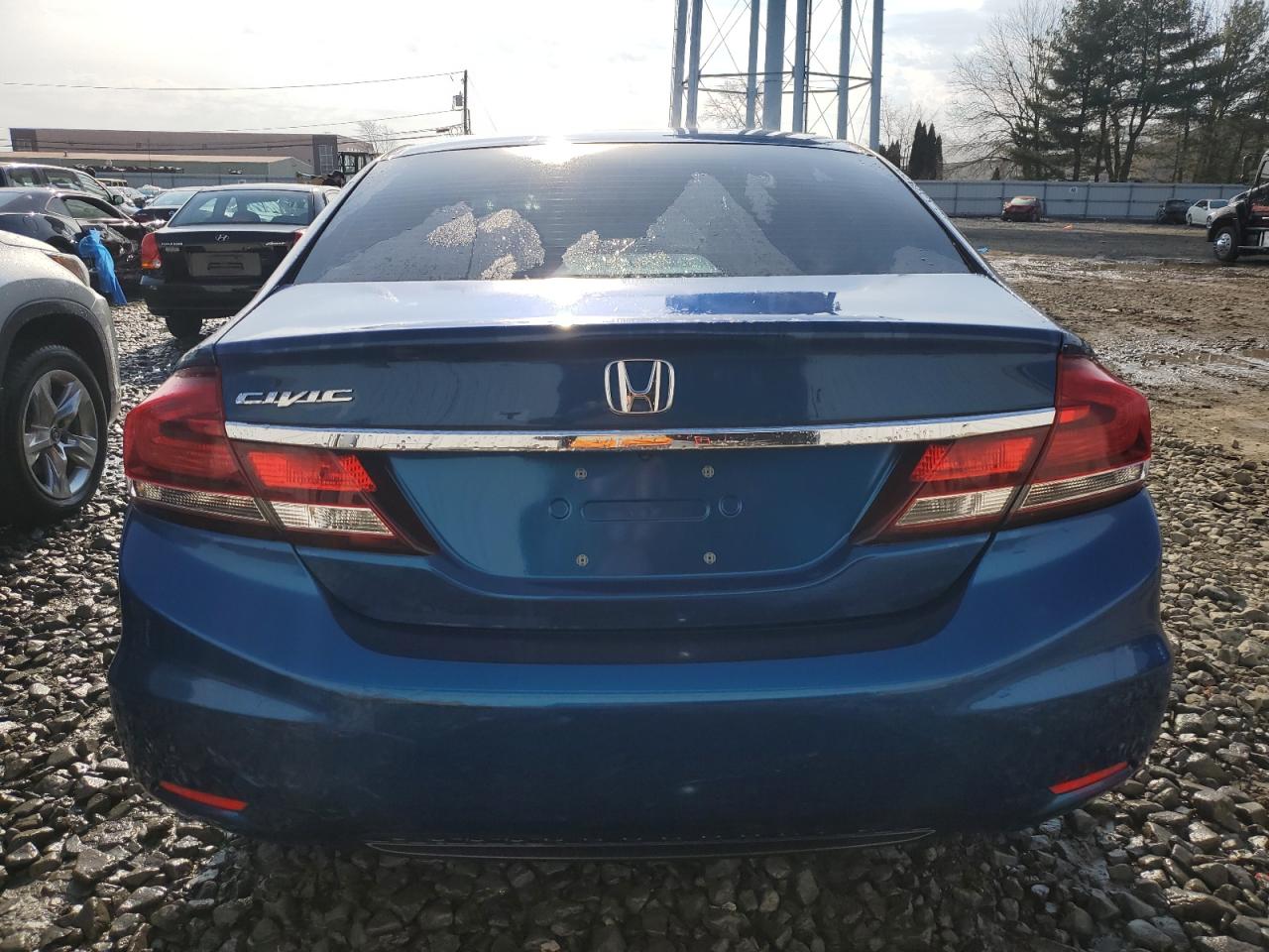 Photo 5 VIN: 19XFB2F89DE201700 - HONDA CIVIC 