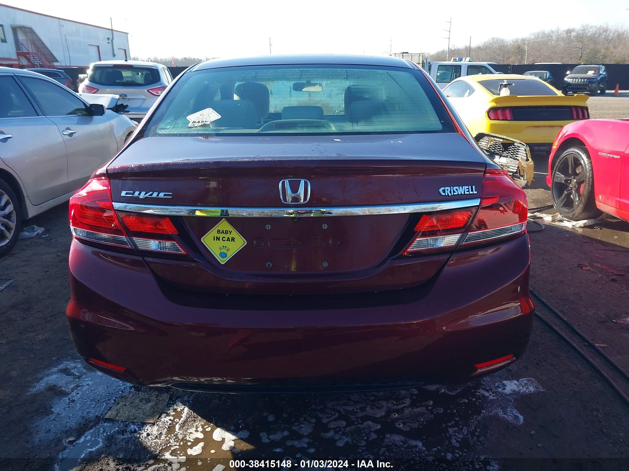 Photo 16 VIN: 19XFB2F89DE228797 - HONDA CIVIC 