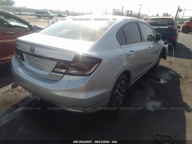 Photo 3 VIN: 19XFB2F89DE287185 - HONDA CIVIC SDN 