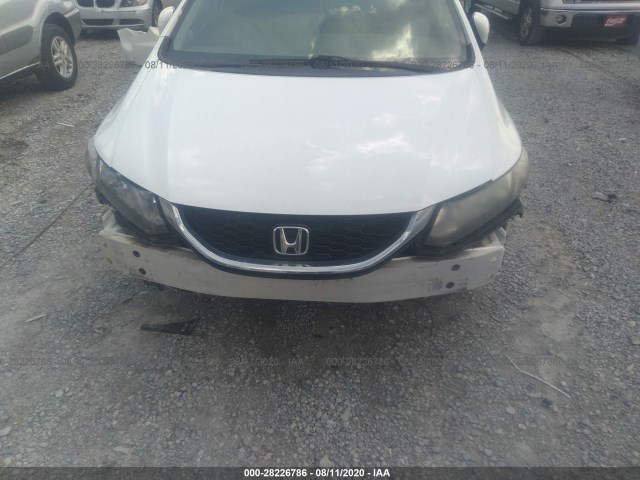 Photo 5 VIN: 19XFB2F89EE040394 - HONDA CIVIC SEDAN 