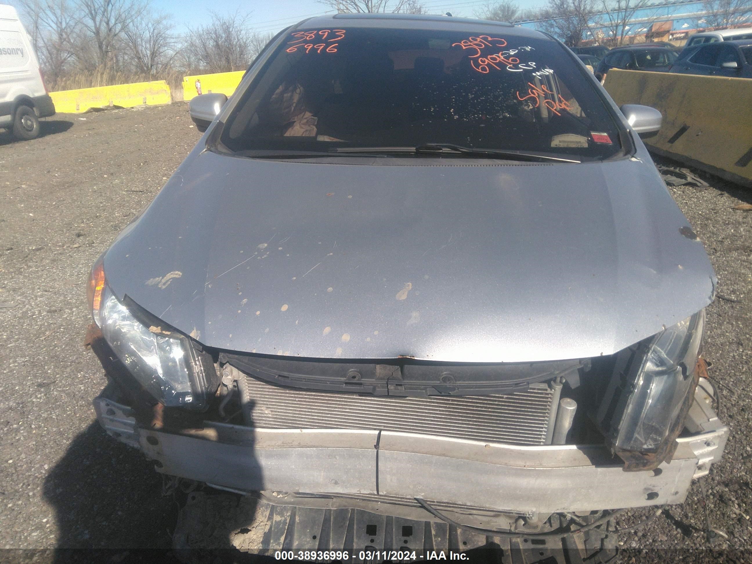 Photo 11 VIN: 19XFB2F89FE003458 - HONDA CIVIC 