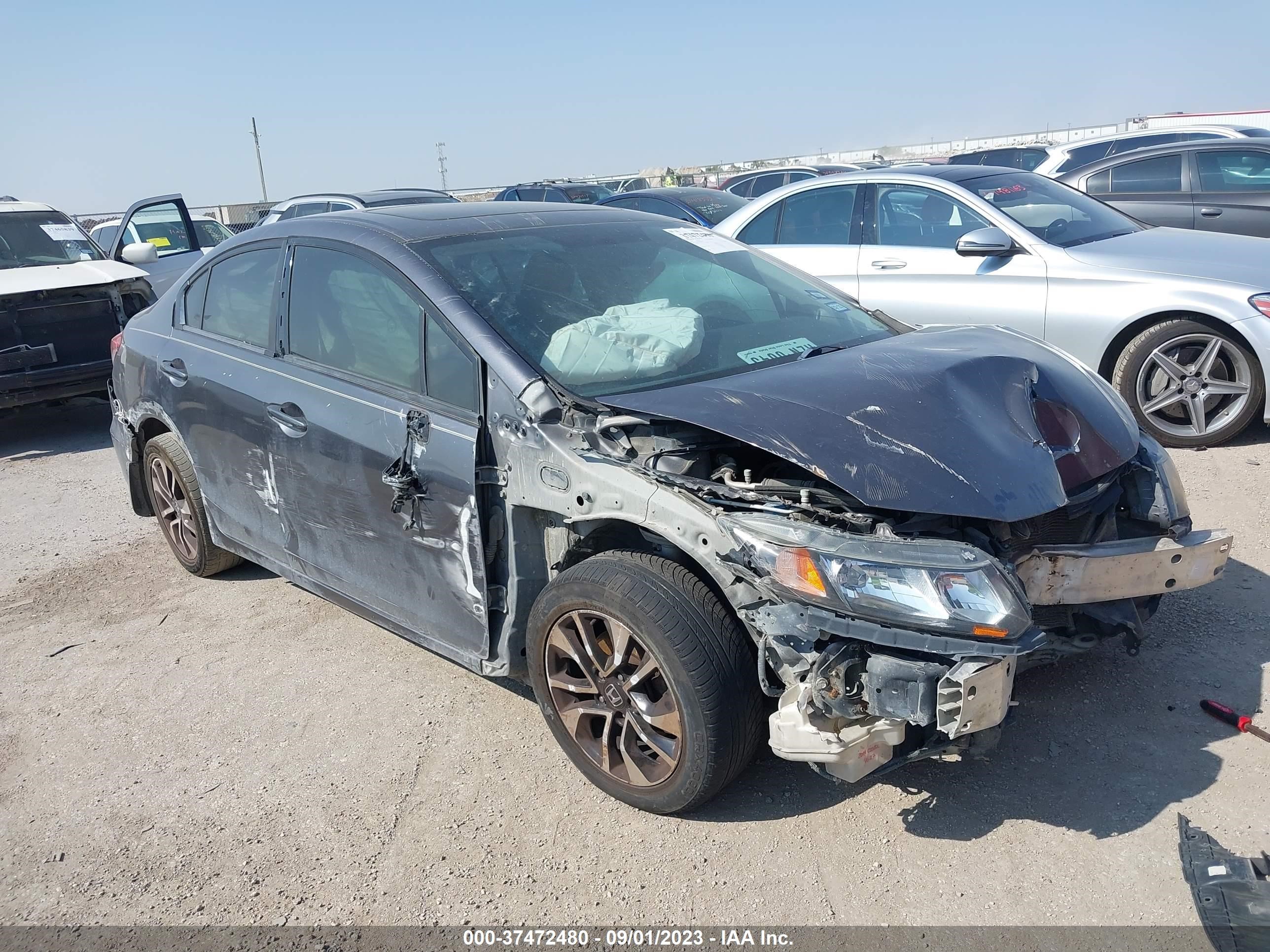 Photo 0 VIN: 19XFB2F89FE032507 - HONDA CIVIC 