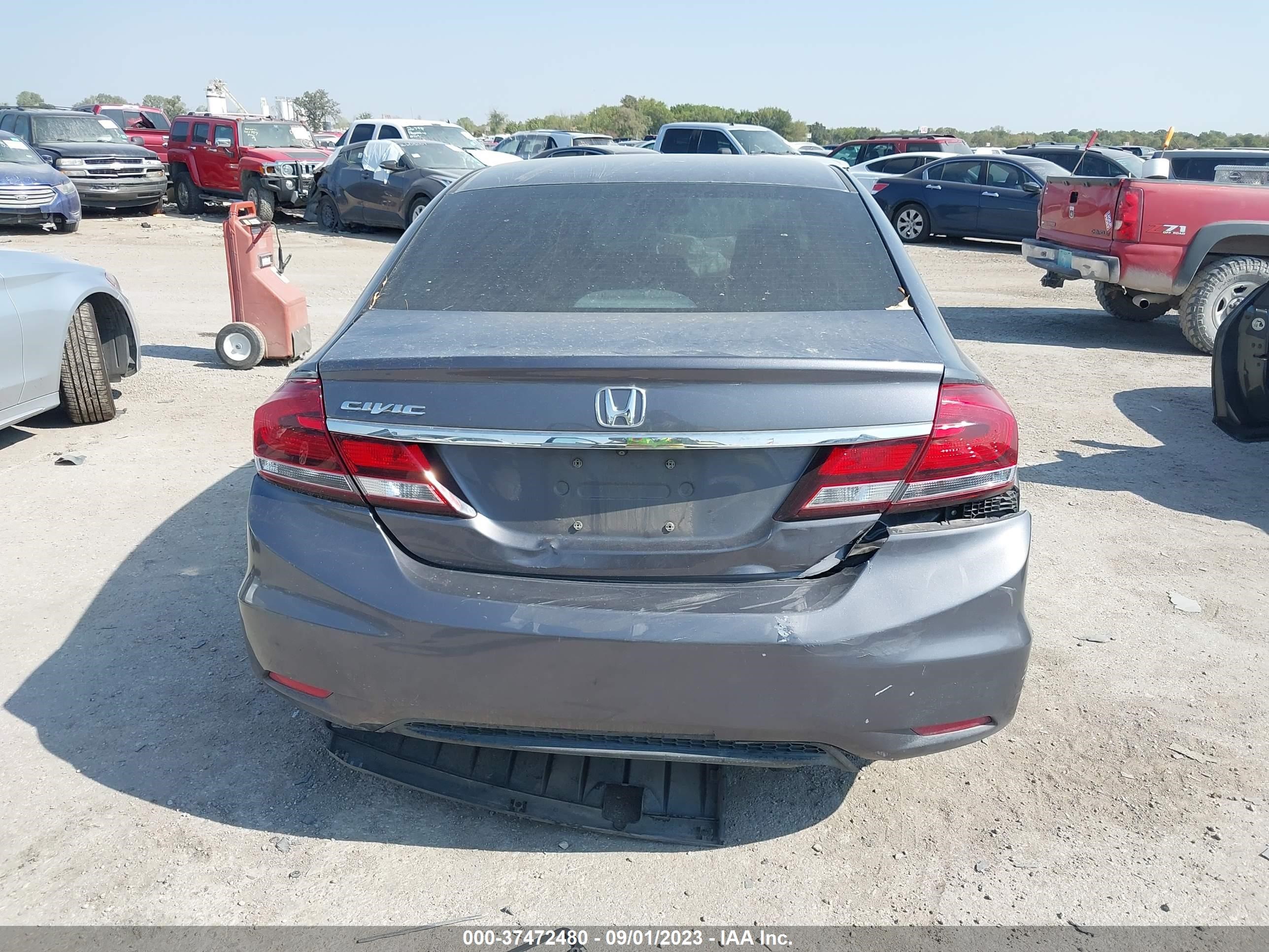 Photo 15 VIN: 19XFB2F89FE032507 - HONDA CIVIC 