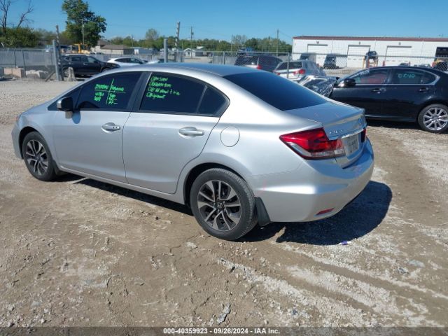 Photo 2 VIN: 19XFB2F89FE108775 - HONDA CIVIC 