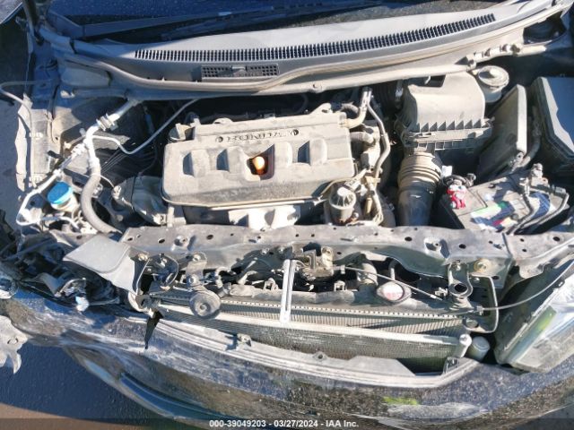 Photo 9 VIN: 19XFB2F8XCE306616 - HONDA CIVIC 