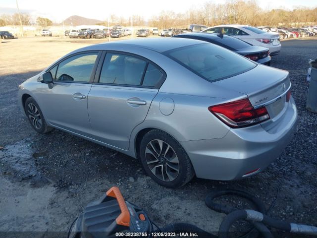 Photo 2 VIN: 19XFB2F8XDE041262 - HONDA CIVIC 