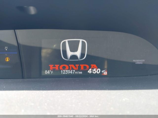 Photo 6 VIN: 19XFB2F8XDE212401 - HONDA CIVIC 