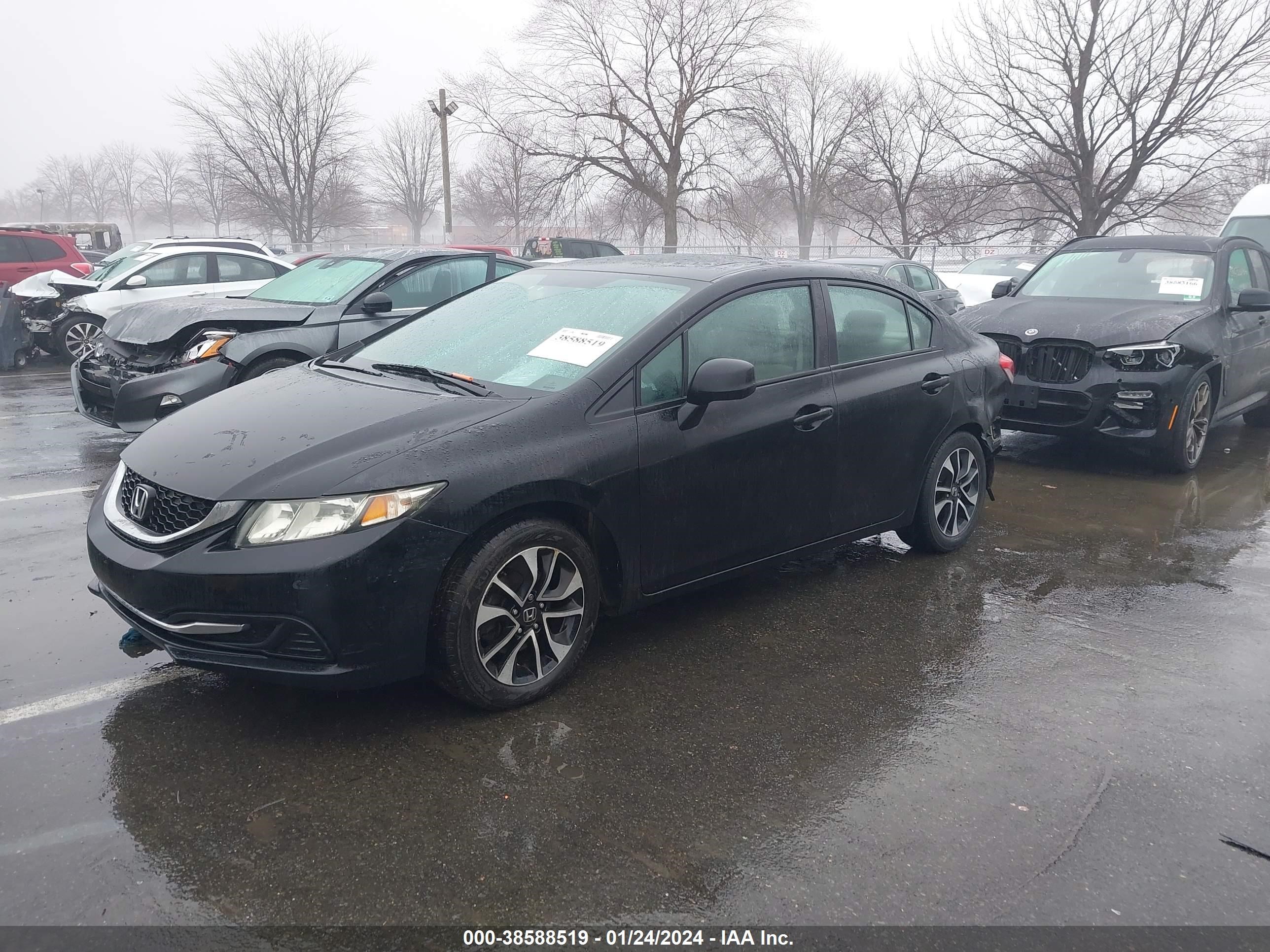 Photo 1 VIN: 19XFB2F8XDE228890 - HONDA CIVIC 