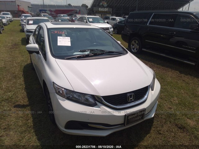 Photo 5 VIN: 19XFB2F8XFE111068 - HONDA CIVIC SEDAN 