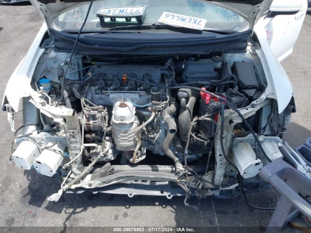 Photo 9 VIN: 19XFB2F8XFE213888 - HONDA CIVIC 