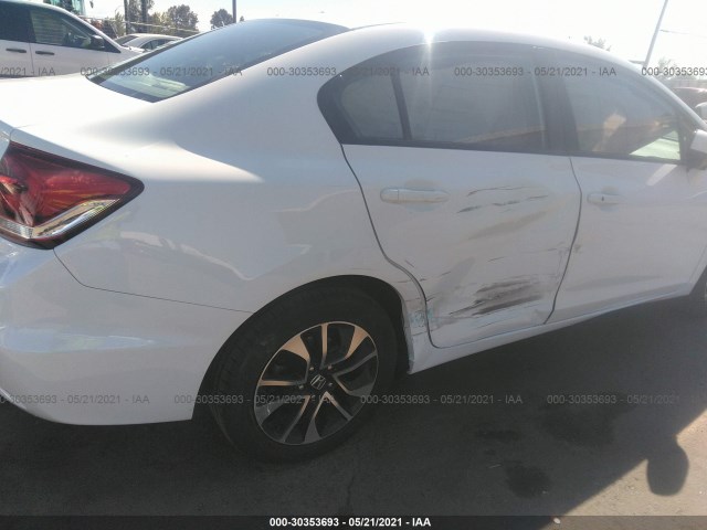 Photo 5 VIN: 19XFB2F8XFE286372 - HONDA CIVIC SEDAN 