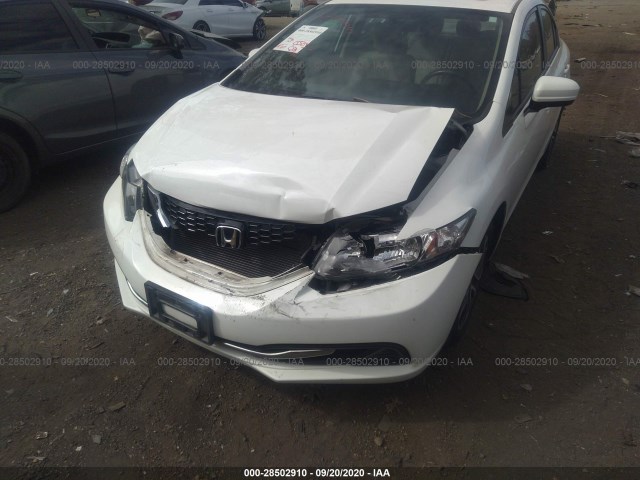 Photo 5 VIN: 19XFB2F8XFE291359 - HONDA CIVIC SEDAN 