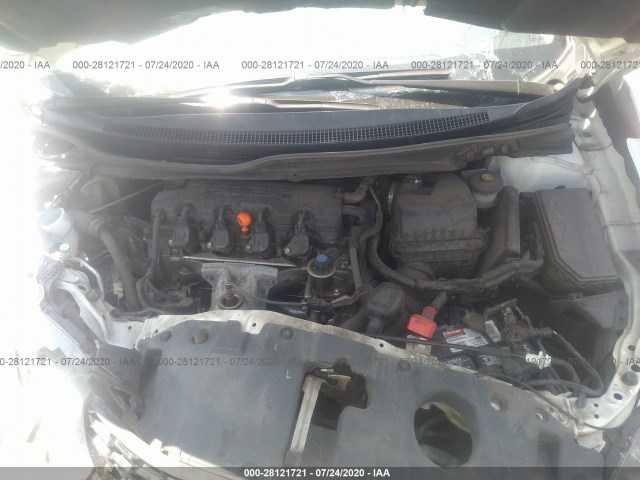 Photo 9 VIN: 19XFB2F8XFE702288 - HONDA CIVIC SEDAN 