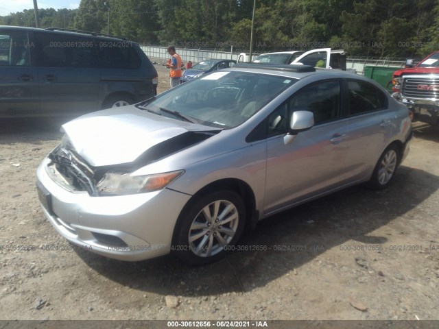 Photo 1 VIN: 19XFB2F90CE016555 - HONDA CIVIC SDN 