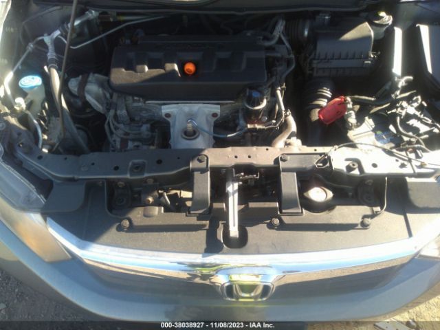 Photo 9 VIN: 19XFB2F90CE308027 - HONDA CIVIC SDN 