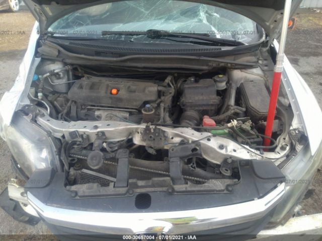 Photo 9 VIN: 19XFB2F90CE310005 - HONDA CIVIC SDN 