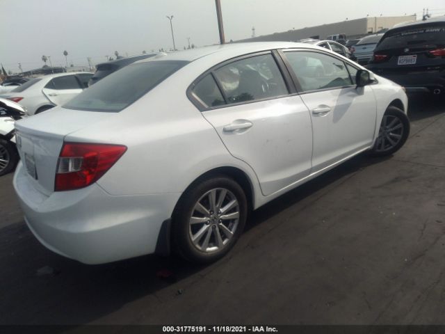 Photo 3 VIN: 19XFB2F90CE348415 - HONDA CIVIC SDN 