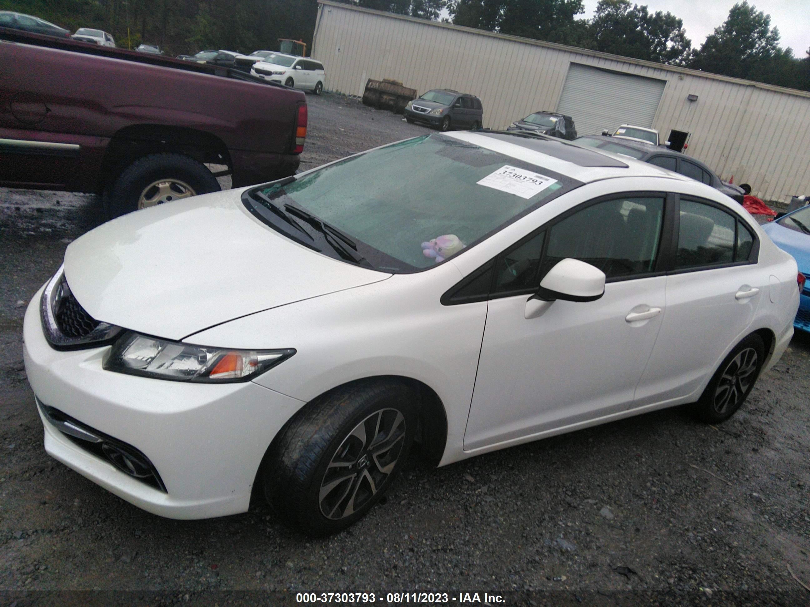 Photo 12 VIN: 19XFB2F90DE042400 - HONDA CIVIC 