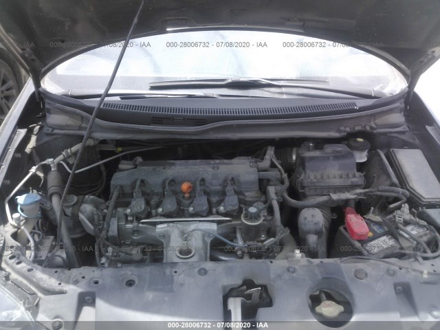 Photo 9 VIN: 19XFB2F90FE077389 - HONDA CIVIC SEDAN 