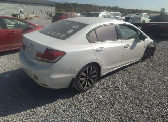 Photo 3 VIN: 19XFB2F90FE077943 - HONDA CIVIC SEDAN 