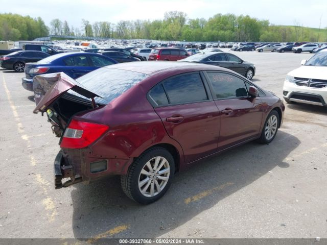 Photo 3 VIN: 19XFB2F92CE040808 - HONDA CIVIC 