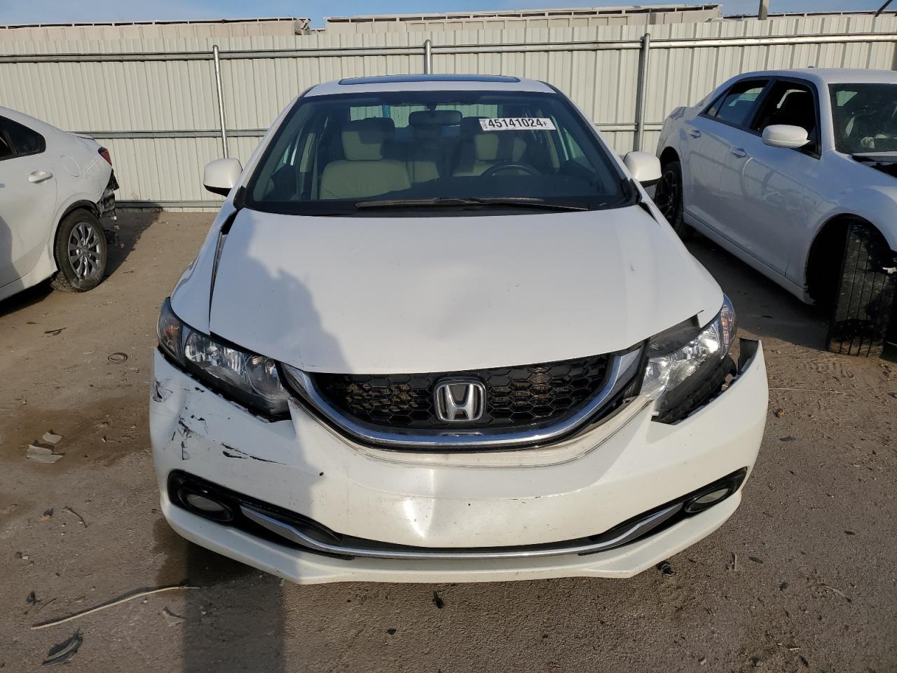 Photo 4 VIN: 19XFB2F92DE005350 - HONDA CIVIC 