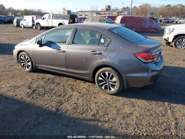 Photo 2 VIN: 19XFB2F92FE228328 - HONDA CIVIC 