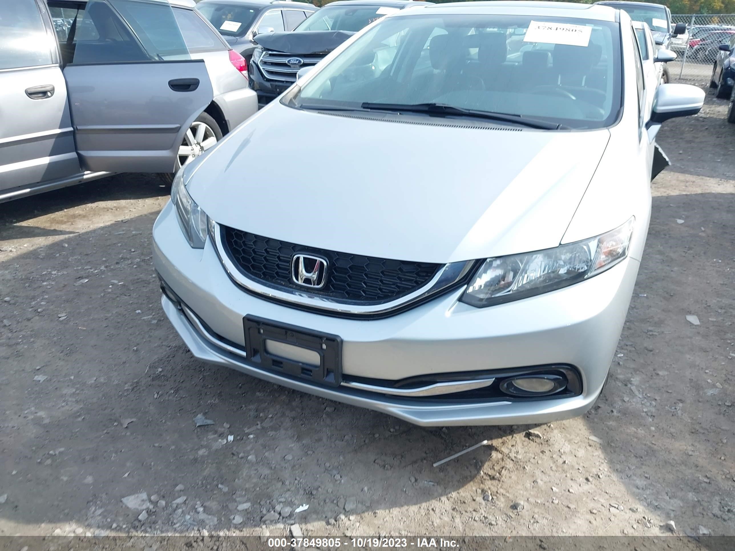 Photo 12 VIN: 19XFB2F93EE018531 - HONDA CIVIC 