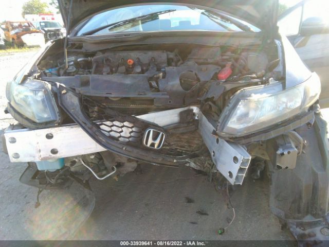 Photo 5 VIN: 19XFB2F93FE240097 - HONDA CIVIC SEDAN 